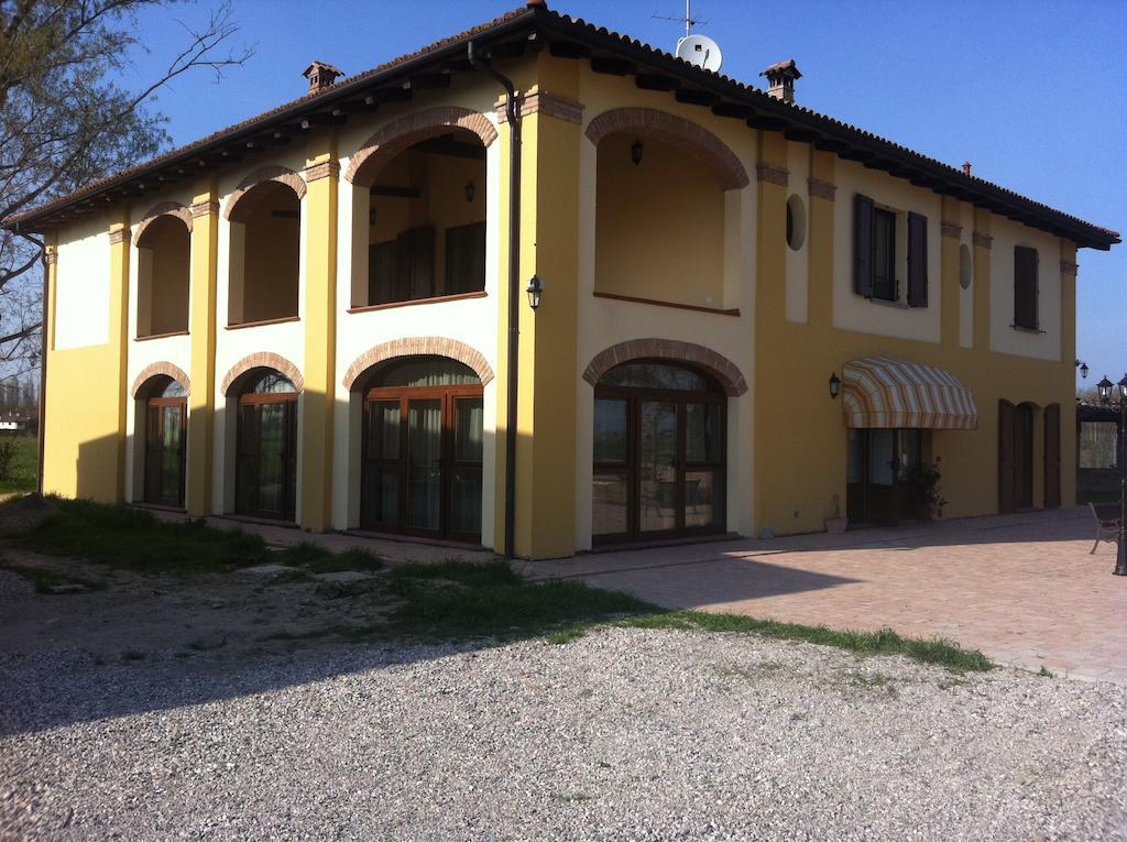 Antico Noce Guest House Granarolo dell'Emilia Exterior photo